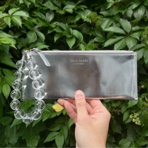 Kate Spade Silver Metallic Wristlet Wallet Clutch Clear Acrylic Beads.